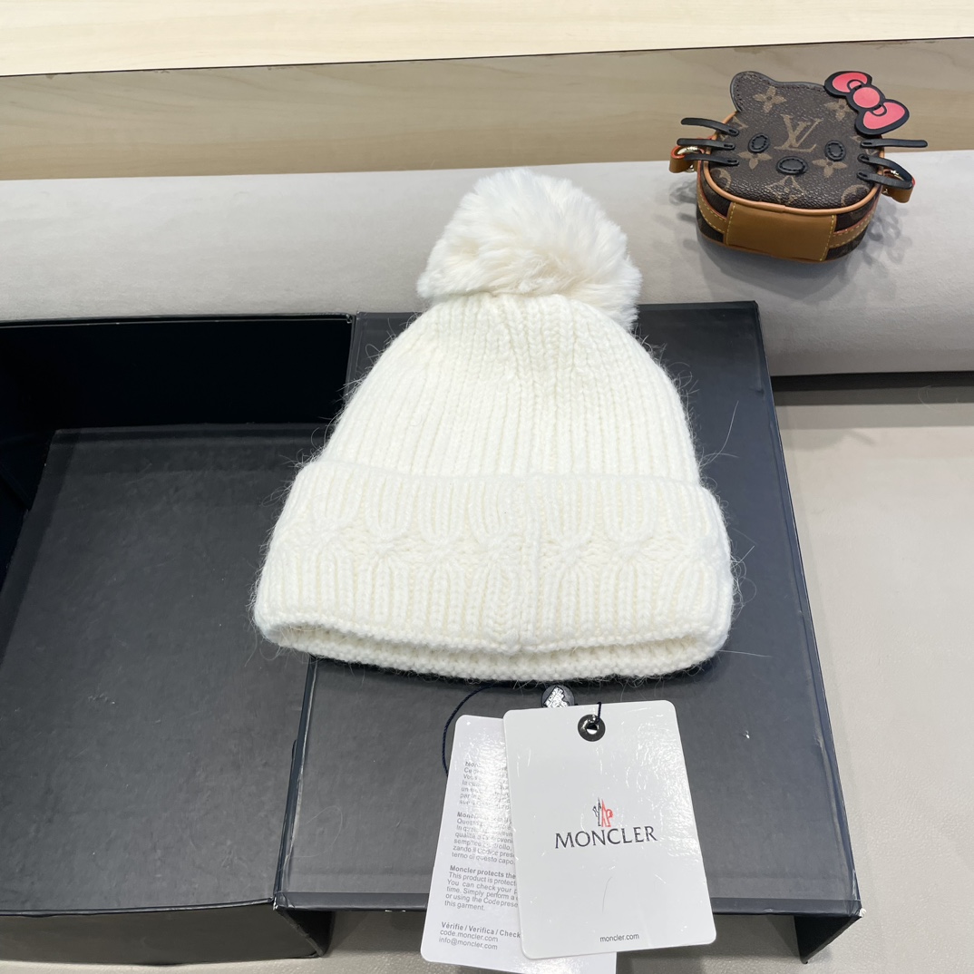 【MONCLER蒙口】早秋简约针织毛线帽，毛绒材质，非常百搭