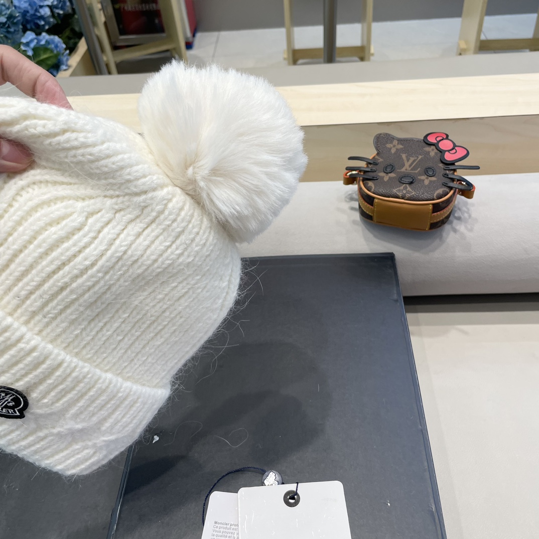 【MONCLER蒙口】早秋简约针织毛线帽，毛绒材质，非常百搭