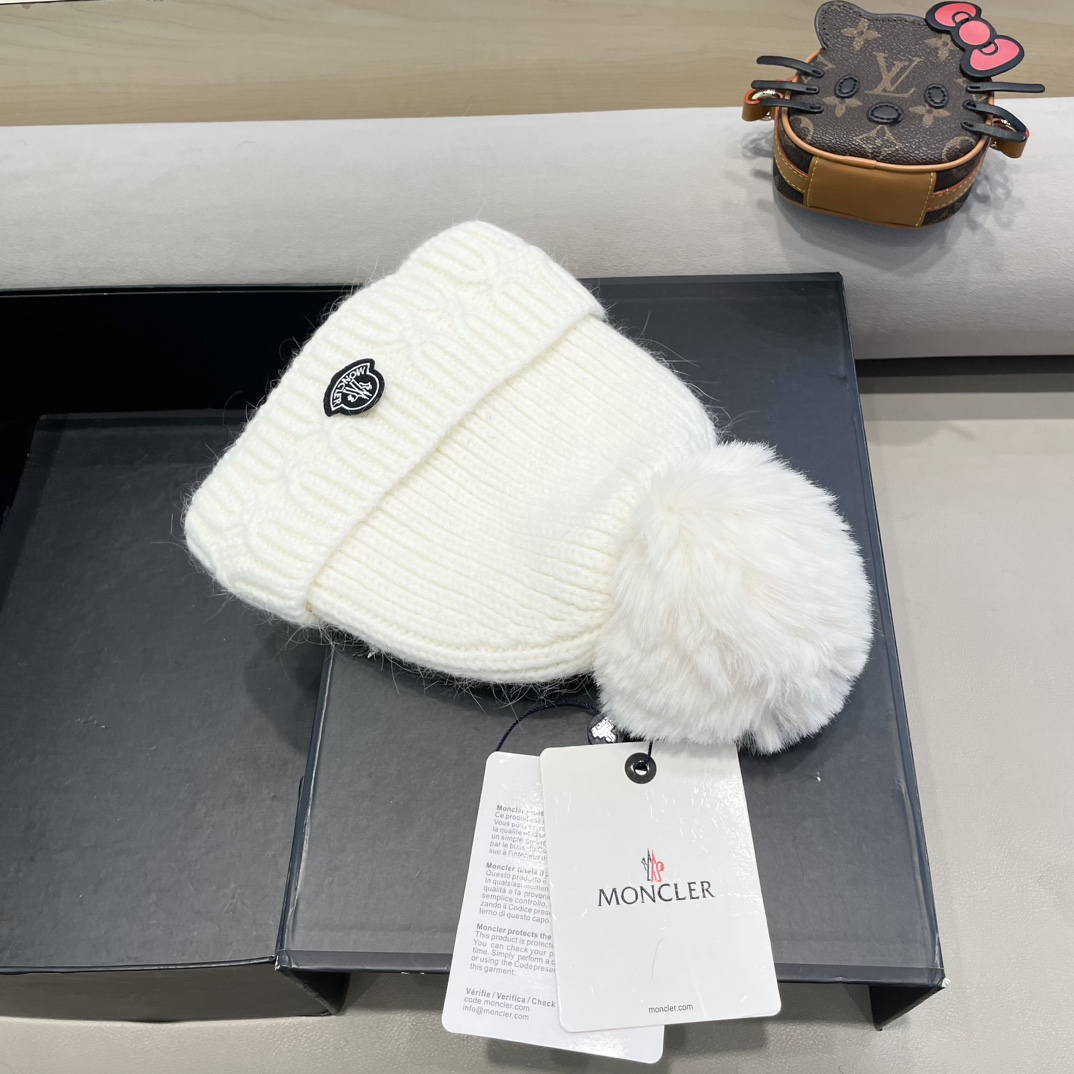 【MONCLER蒙口】早秋简约针织毛线帽，毛绒材质，非常百搭