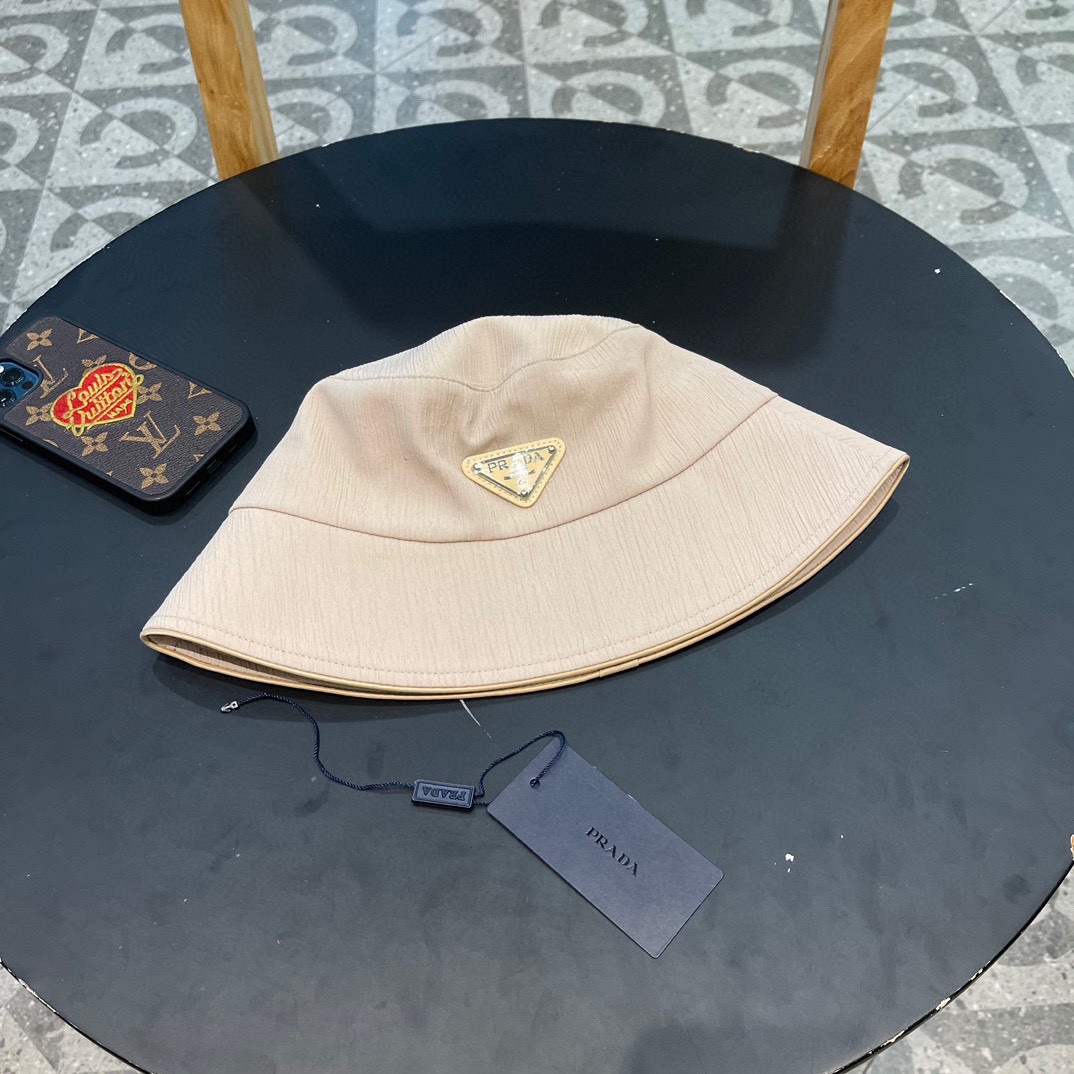 【PRADA普拉达】最新遮阳渔夫帽，日常款超好搭