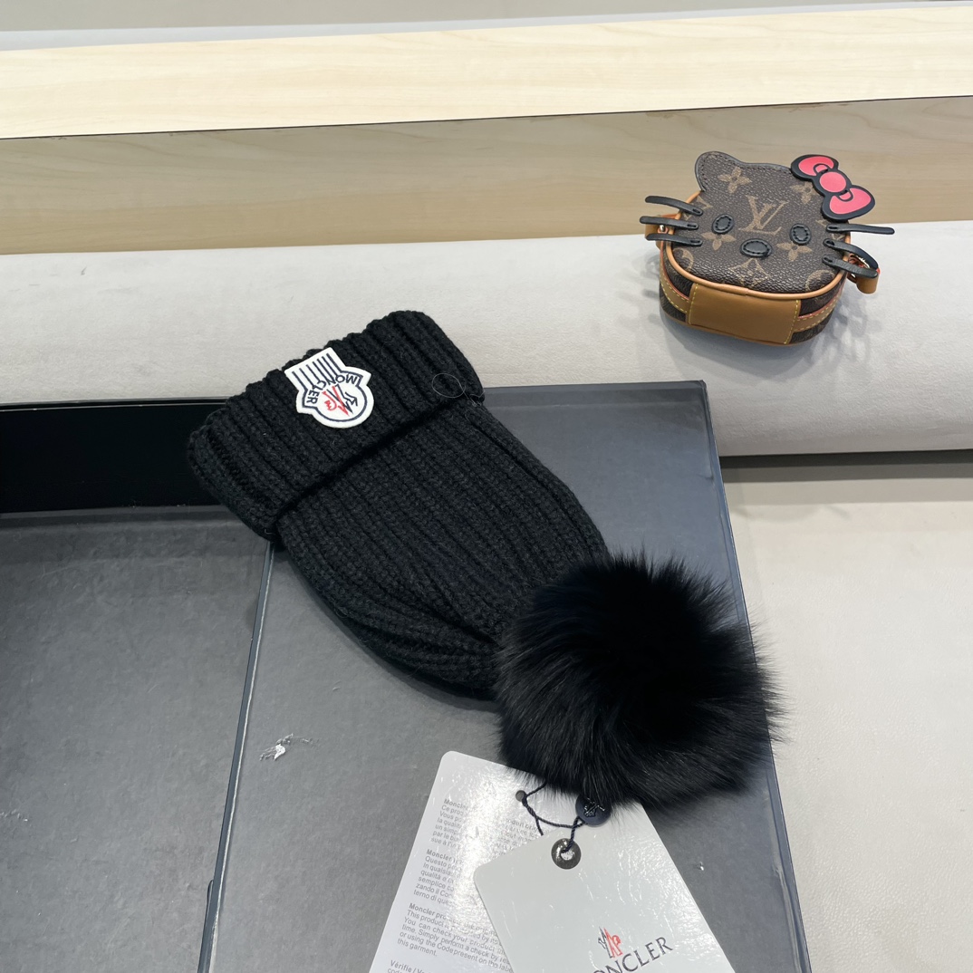  moncler蒙口欧美风格秋冬新款保暖羊毛帽儿童男女款通用版毛线帽冷帽帽子