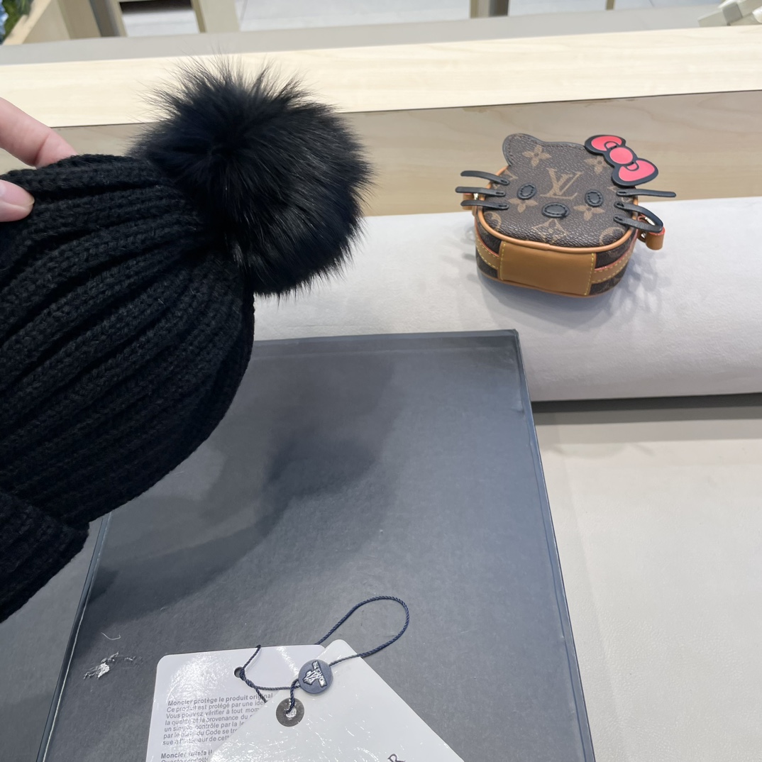  moncler蒙口欧美风格秋冬新款保暖羊毛帽儿童男女款通用版毛线帽冷帽帽子
