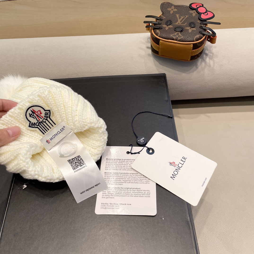  moncler蒙口欧美风格秋冬新款保暖羊毛帽儿童男女款通用版毛线帽冷帽帽子