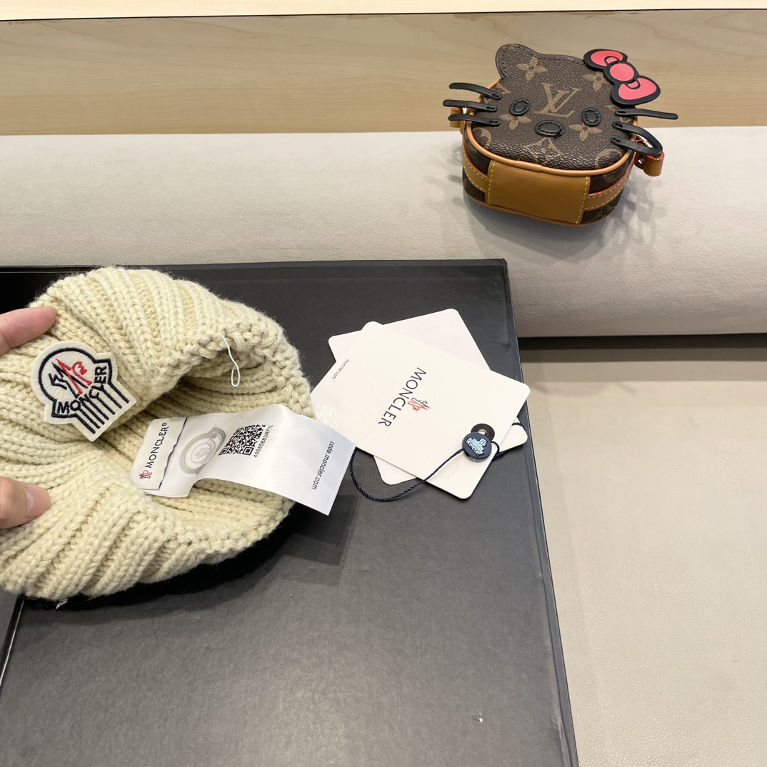  moncler蒙口欧美风格秋冬新款保暖羊毛帽儿童男女款通用版毛线帽冷帽帽子