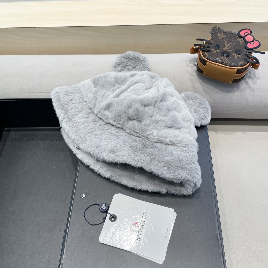 moncler爱心毛绒渔夫帽女秋冬保暖百搭耳朵盆帽加绒加厚百搭仿小兔毛韩版