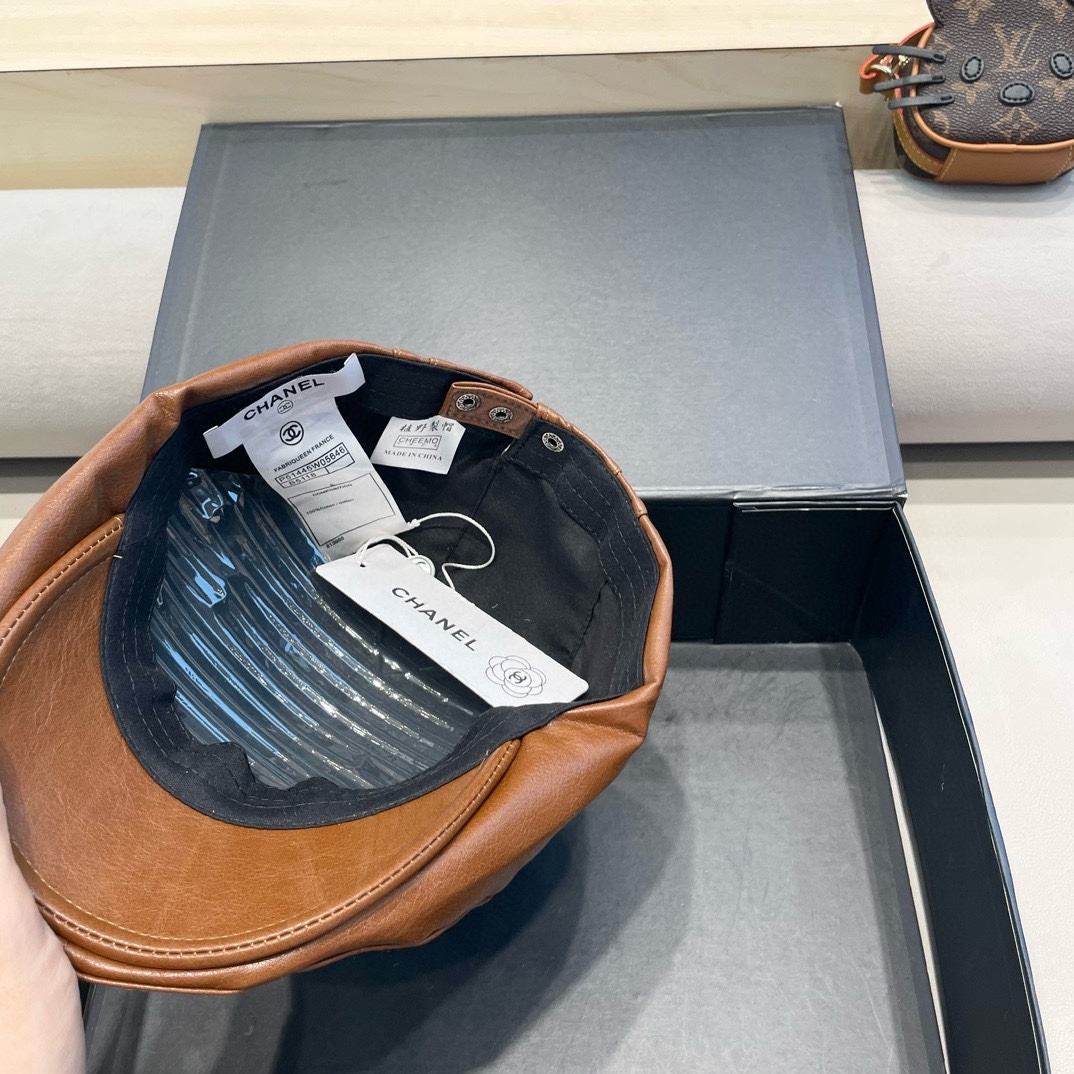  Chanel小香风Pu皮前进帽女秋季新款英伦报童帽复古百搭贝雷帽显脸小