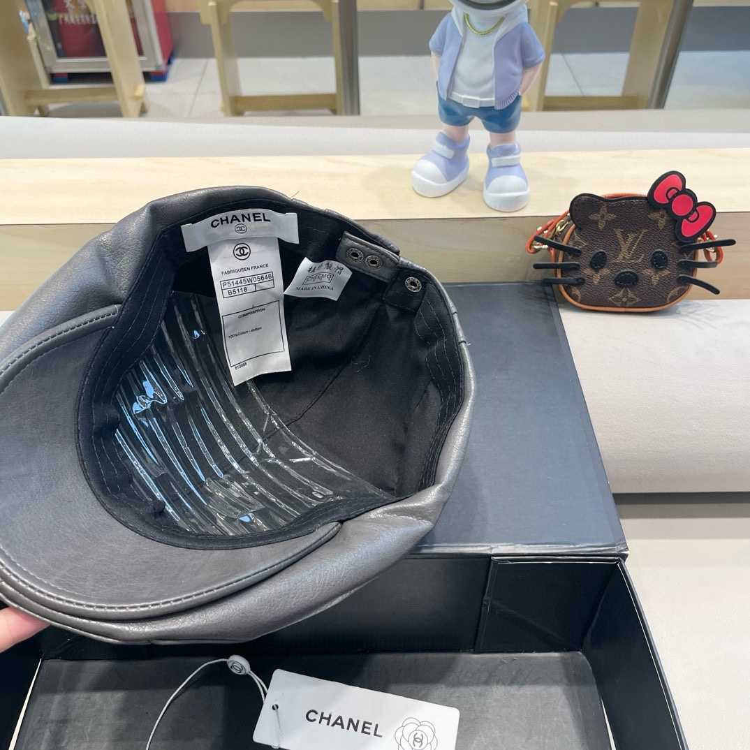  Chanel小香风Pu皮前进帽女秋季2025新款英伦报童帽复古百搭贝雷帽显脸小