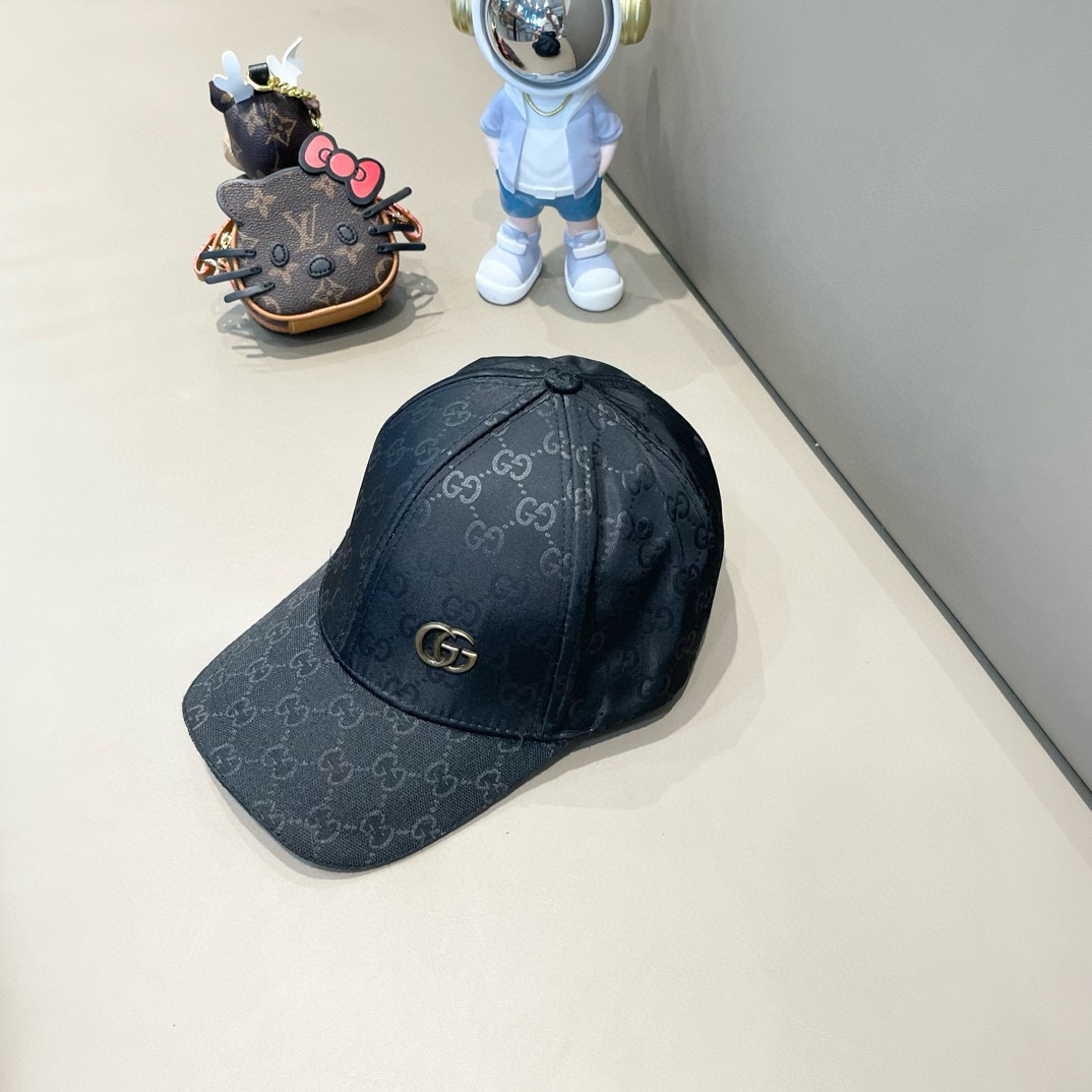  GUCCI古奇棒球帽👒 工艺非常精美 高档大气上档次！低调奢华，方便携带！