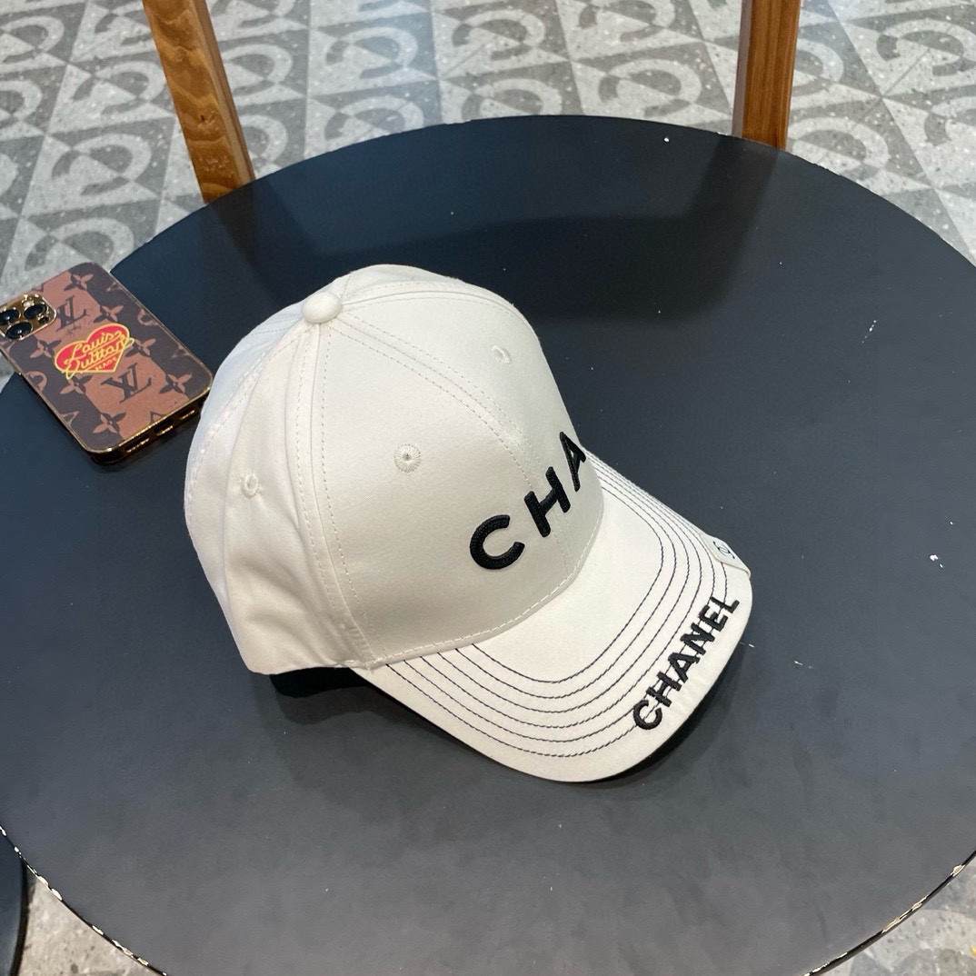  【CHANEL香奈儿】2025早春新款简约棒球帽，男女通用