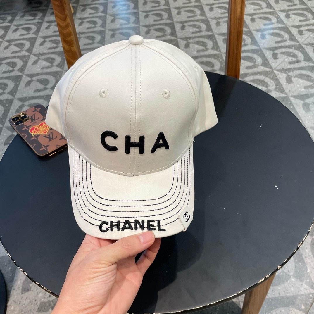  【CHANEL香奈儿】2025早春新款简约棒球帽，男女通用