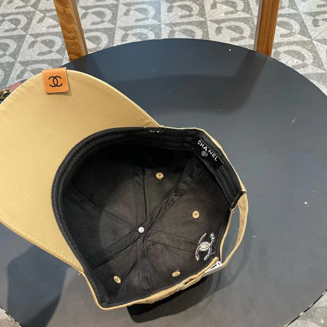  【CHANEL香奈儿】2025早春新款简约棒球帽，男女通用