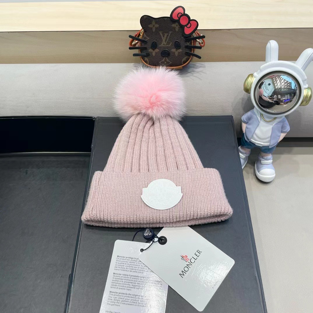 NO:214446,Moncler knitted hat for women in autumn and winter real fox wool ball wool hat for cold winter thick warm ear protection Korean version versatile hat fisherman hat baseball hat knit hat, hat, christian louboutin, espadrilles, hats19860909moncler针织帽子女秋冬季真狐狸毛球毛线帽防寒冬天加厚保暖护耳韩版百搭帽子渔夫帽棒球帽针织帽,帽子,christian louboutin,espadrilles,hats,hat