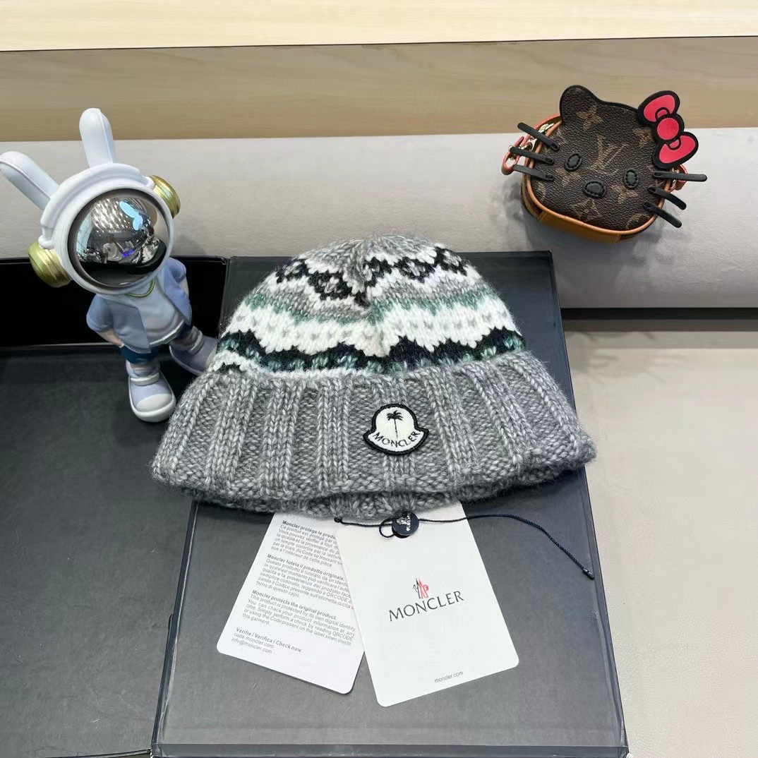 NO:214442,Moncler Fair Island style knitted wool hat for women in autumn and winter retro versatile wool ear protection hat cold warm loose hat hat fisherman hat baseball hat knit hat, hat, christian louboutin, espadrilles, hats19860909moncler费尔岛风针织毛线帽女秋冬季复古百搭羊毛护耳帽防寒保暖宽松帽子帽子渔夫帽棒球帽针织帽,帽子,christian louboutin,espadrilles,hats,hat
