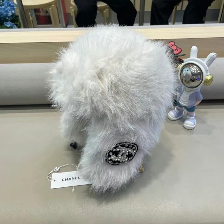 NO:214460,Chanel Korean version imitation mink plush leefeng hat men and women winter thickened warm ear protection hat outdoor mountaineering ski hat fisherman hat baseball hat knit hat, hat, chanel, espadrilles, hats19860909Chanel韩版仿貂绒毛绒雷锋帽男女冬季加厚保暖护耳帽户外登山骑行滑雪帽帽子渔夫帽棒球帽针织帽,帽子,chanel,espadrilles,hats,hat