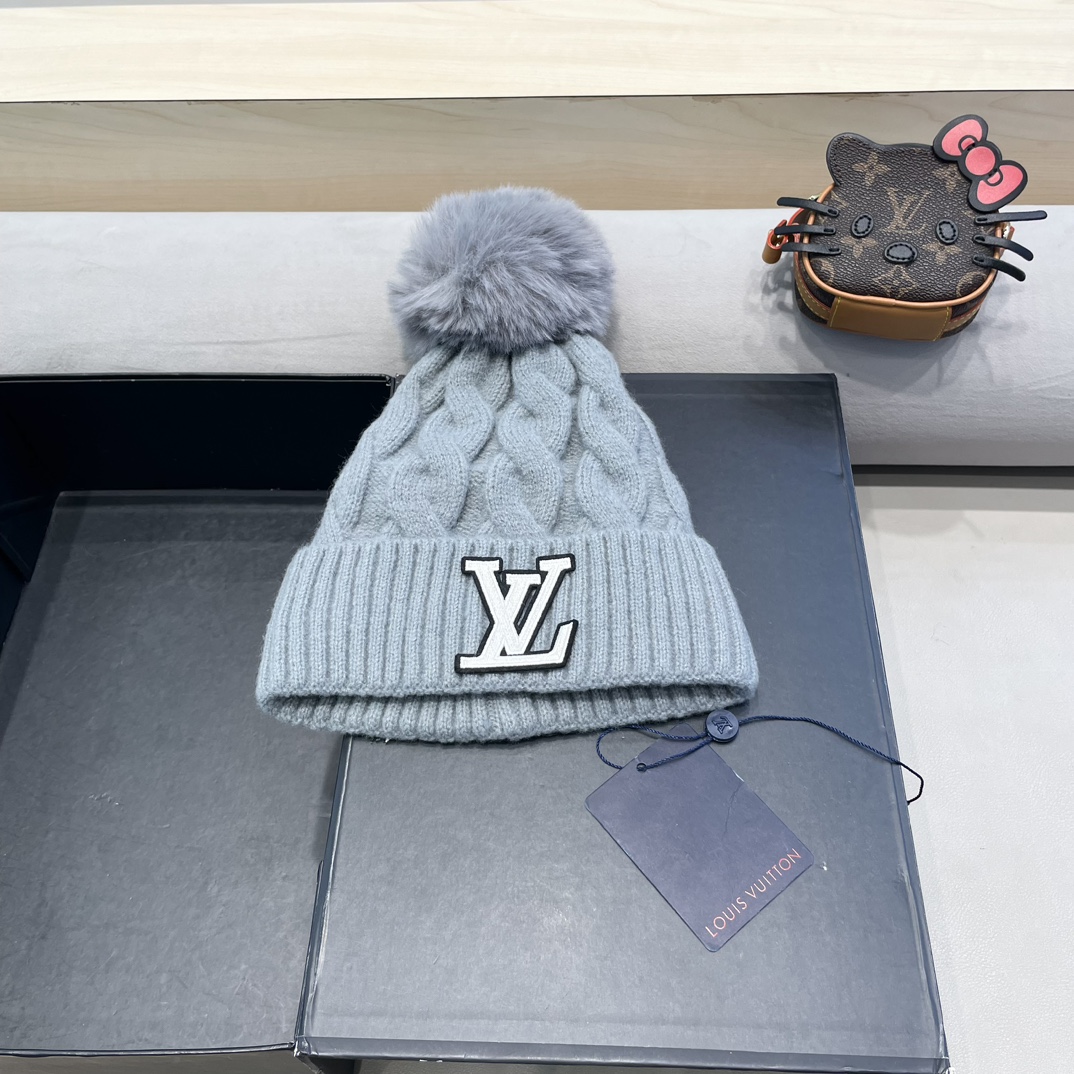 NO:214444,Louis Vuitton hat women's autumn and winter Korean version ins internet celebrity solid color twist wool hat plus velvet warm knit hat ear protection versatile hat fisherman hat baseball hat knit hat, hat, louis vuitton, espadrilles, hats19860909罗路易威登帽子女秋冬季韩版ins网红纯色麻花毛线帽加绒保暖针织帽护耳百搭帽子渔夫帽棒球帽针织帽,帽子,louis vuitton,espadrilles,hats,hat