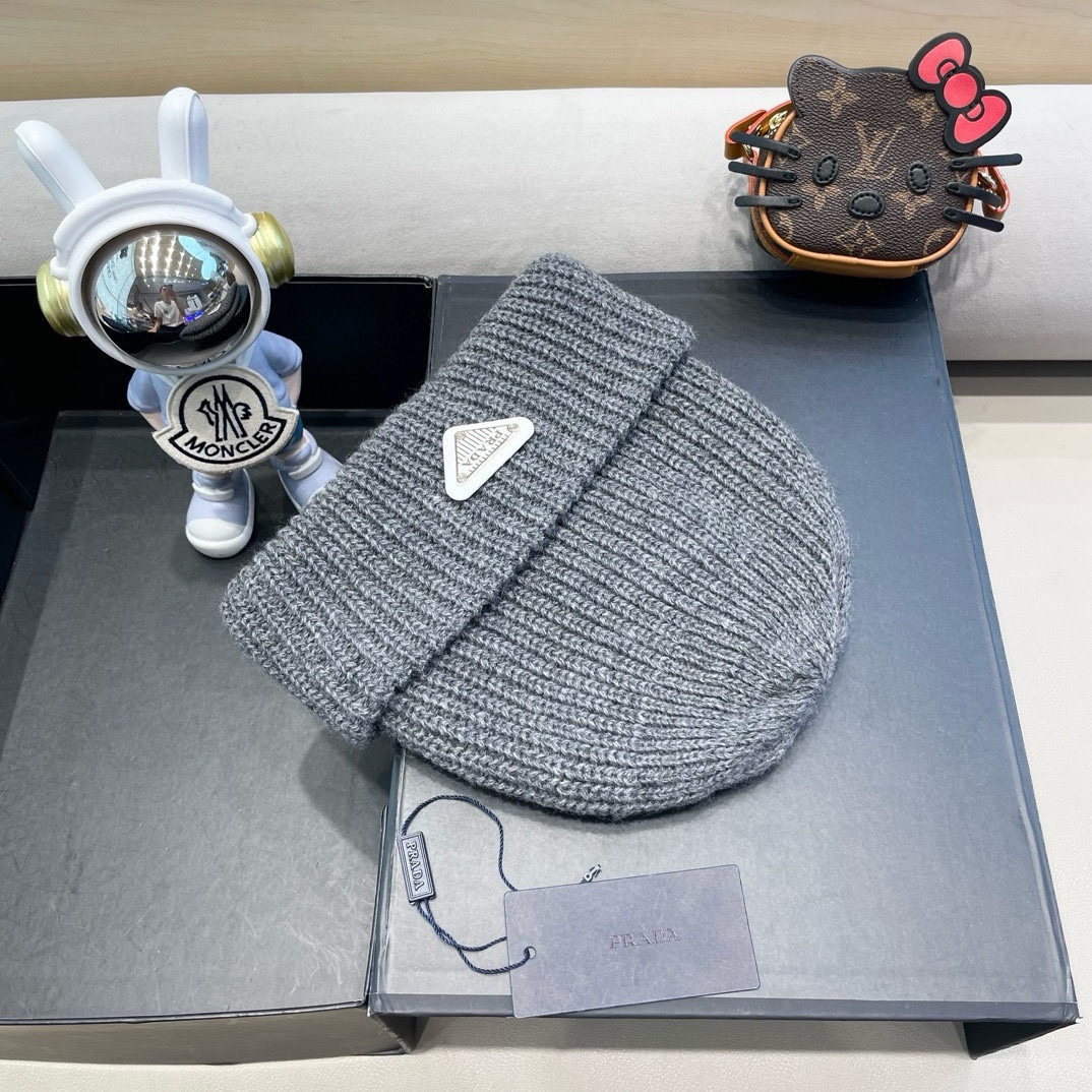 。Prada普拉达日系甜美针织渔夫帽女秋冬保暖韩系博主同款毛线帽显脸小