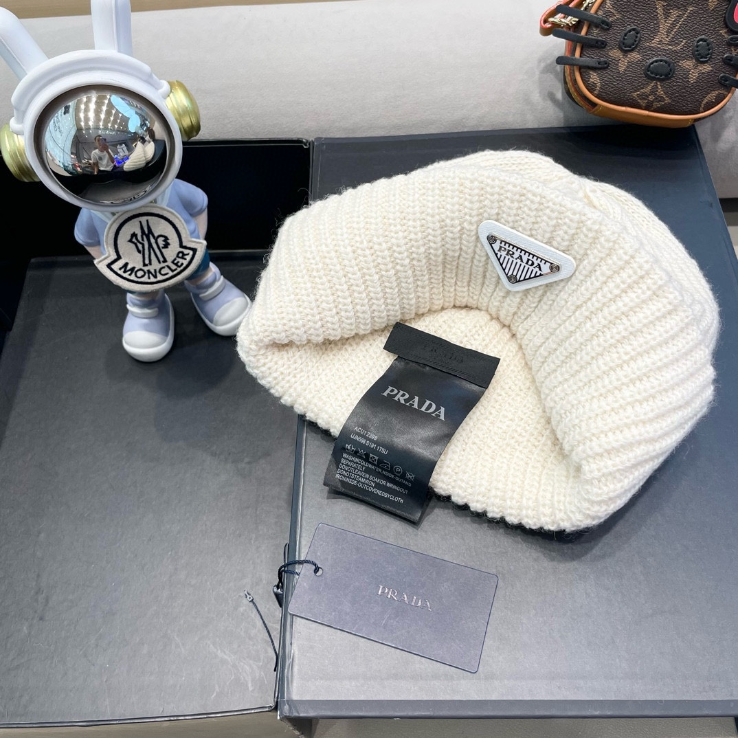 。Prada普拉达日系甜美针织渔夫帽女秋冬保暖韩系博主同款毛线帽显脸小