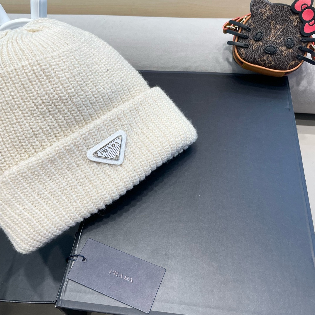 。Prada普拉达日系甜美针织渔夫帽女秋冬保暖韩系博主同款毛线帽显脸小
