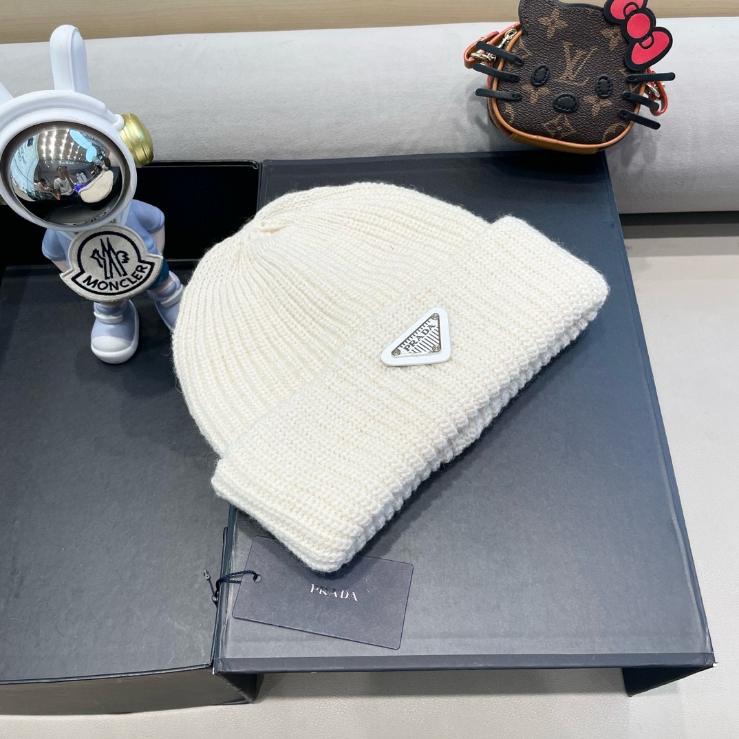 。Prada普拉达日系甜美针织渔夫帽女秋冬保暖韩系博主同款毛线帽显脸小