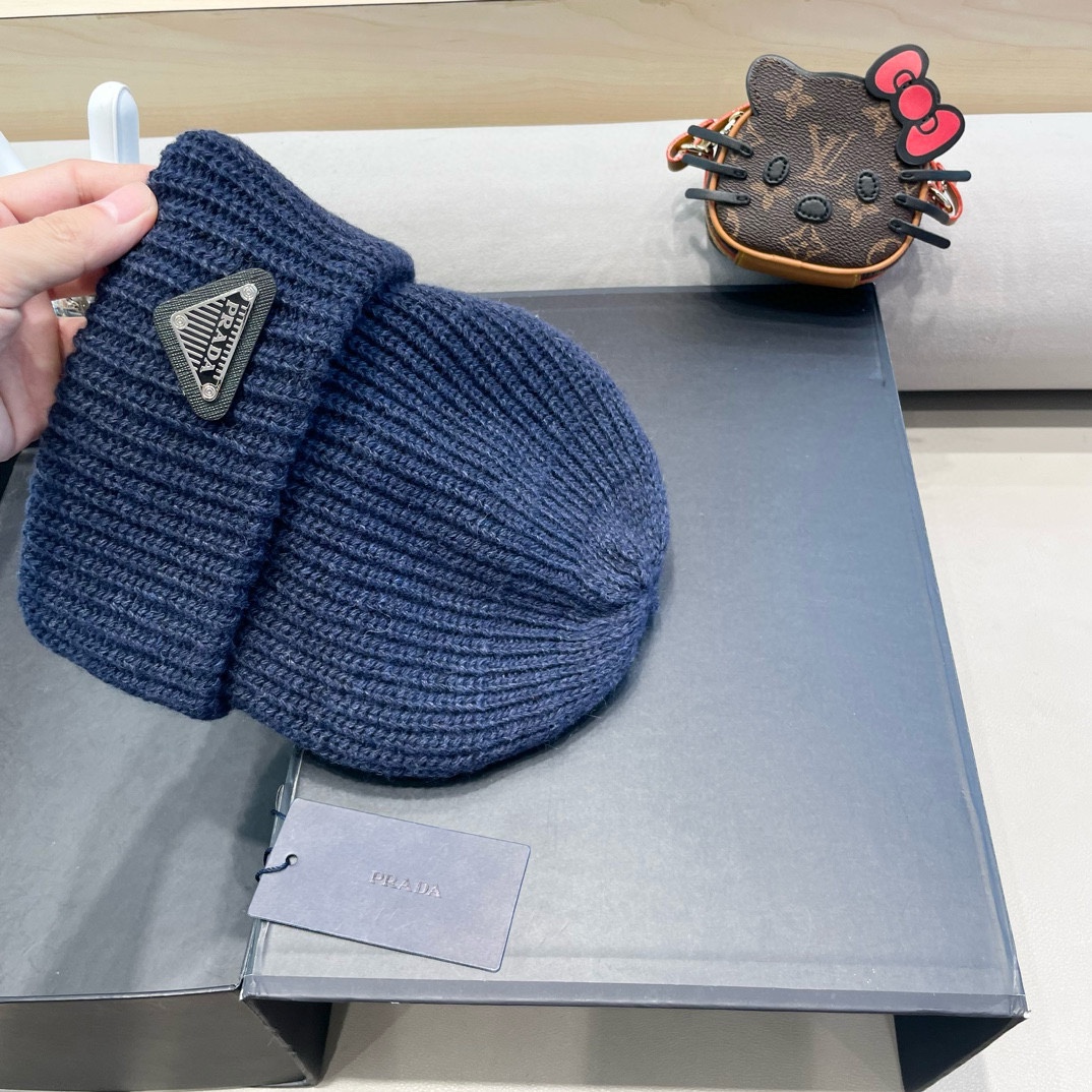 。Prada普拉达日系甜美针织渔夫帽女秋冬保暖韩系博主同款毛线帽显脸小