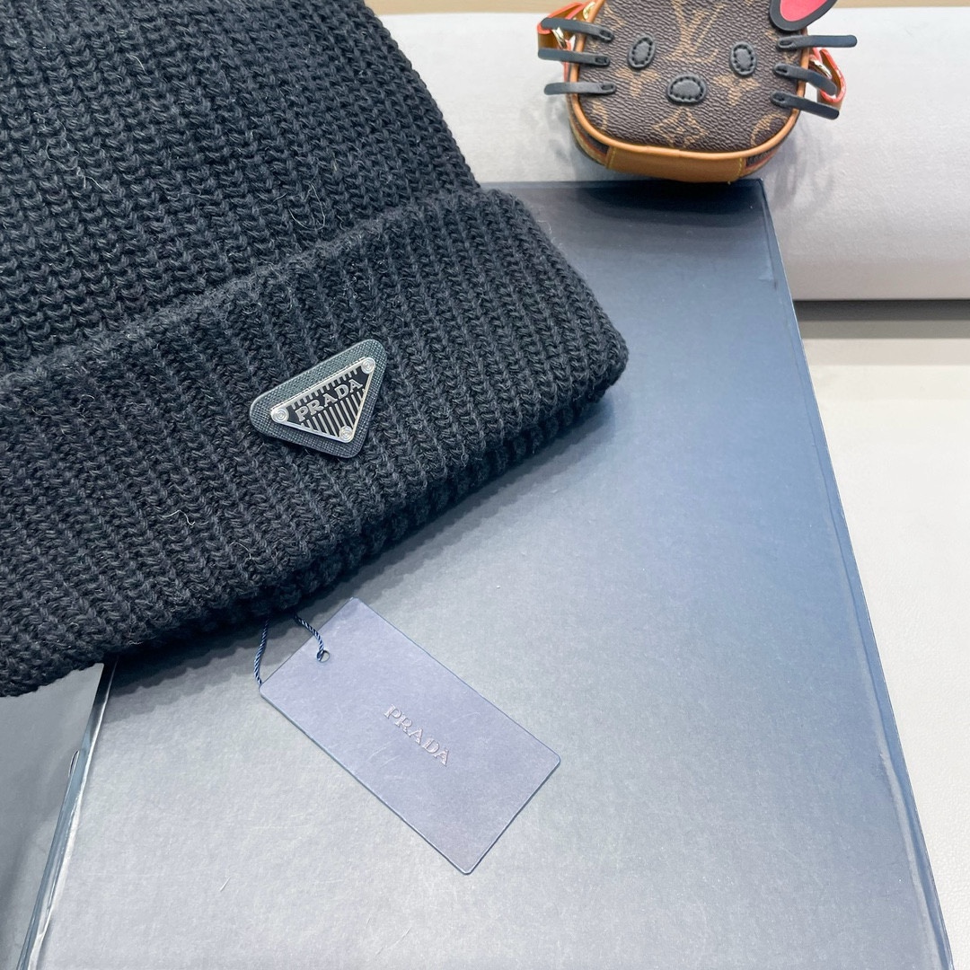 。Prada普拉达日系甜美针织渔夫帽女秋冬保暖韩系博主同款毛线帽显脸小