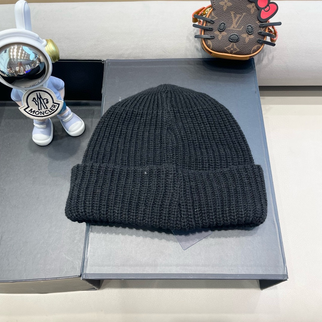 。Prada普拉达日系甜美针织渔夫帽女秋冬保暖韩系博主同款毛线帽显脸小