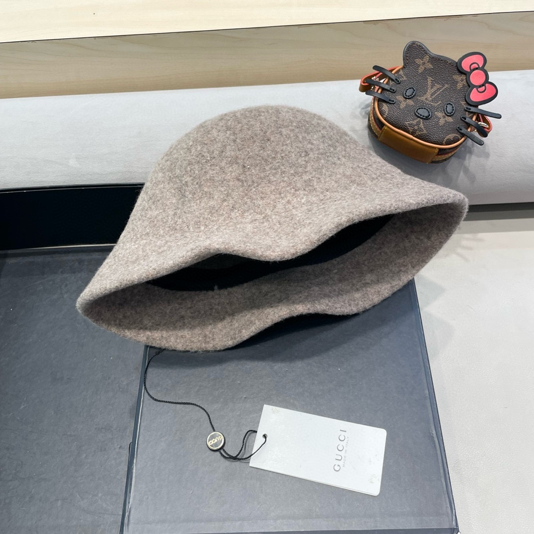  gucci羊毛呢渔夫帽女秋冬显脸小大头围复古时尚赫本法式小香风礼帽盆帽