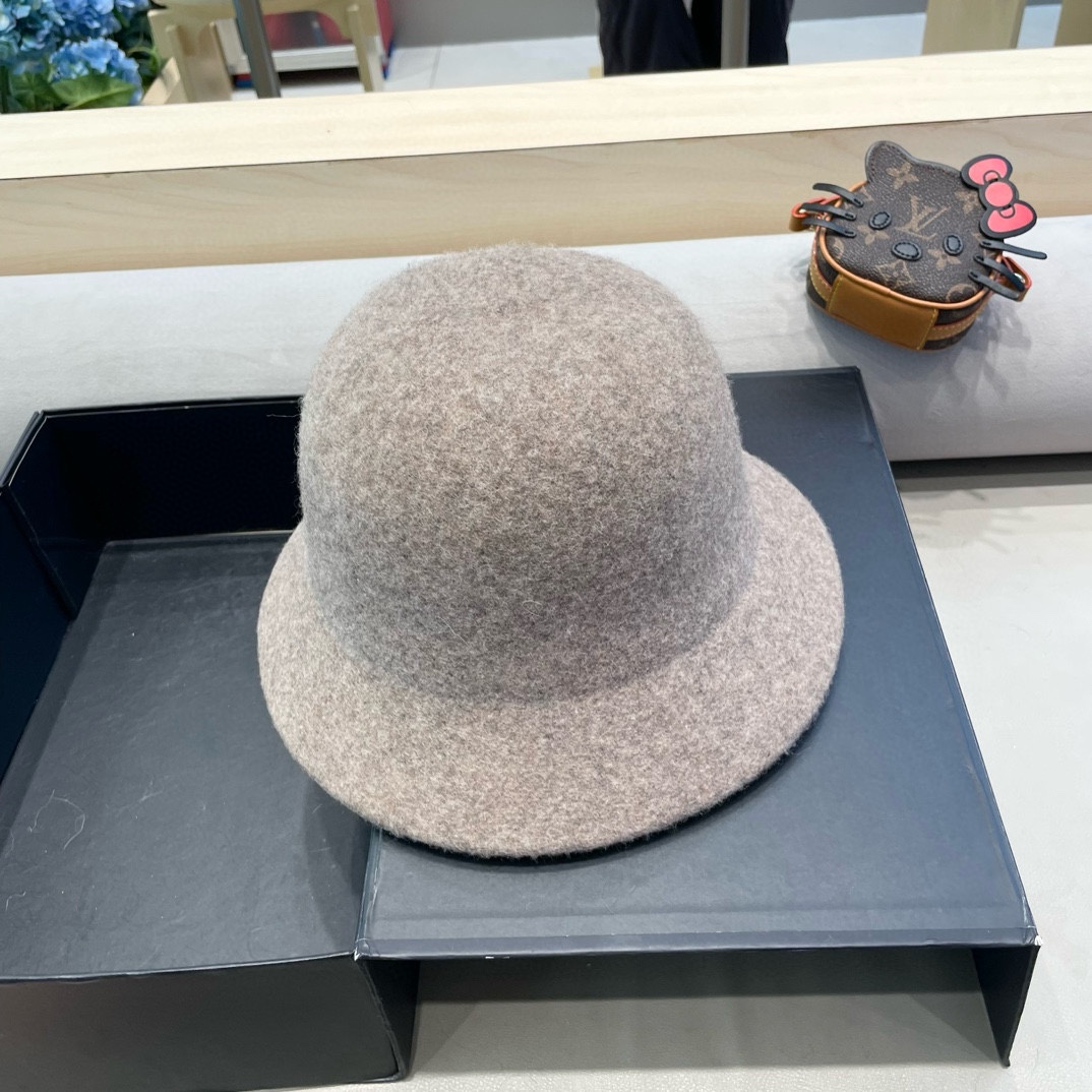  gucci羊毛呢渔夫帽女秋冬显脸小大头围复古时尚赫本法式小香风礼帽盆帽