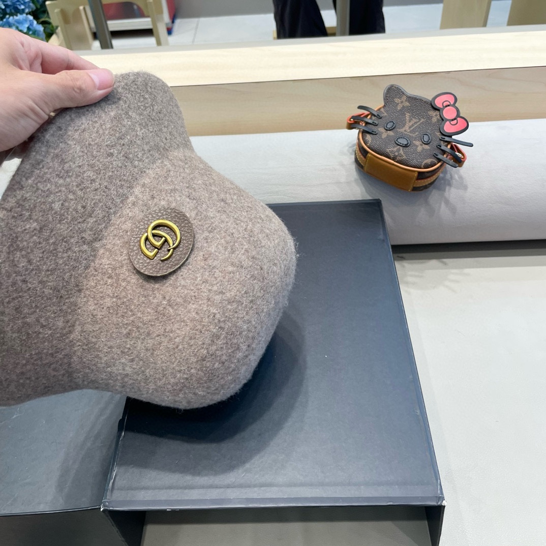  gucci羊毛呢渔夫帽女秋冬显脸小大头围复古时尚赫本法式小香风礼帽盆帽