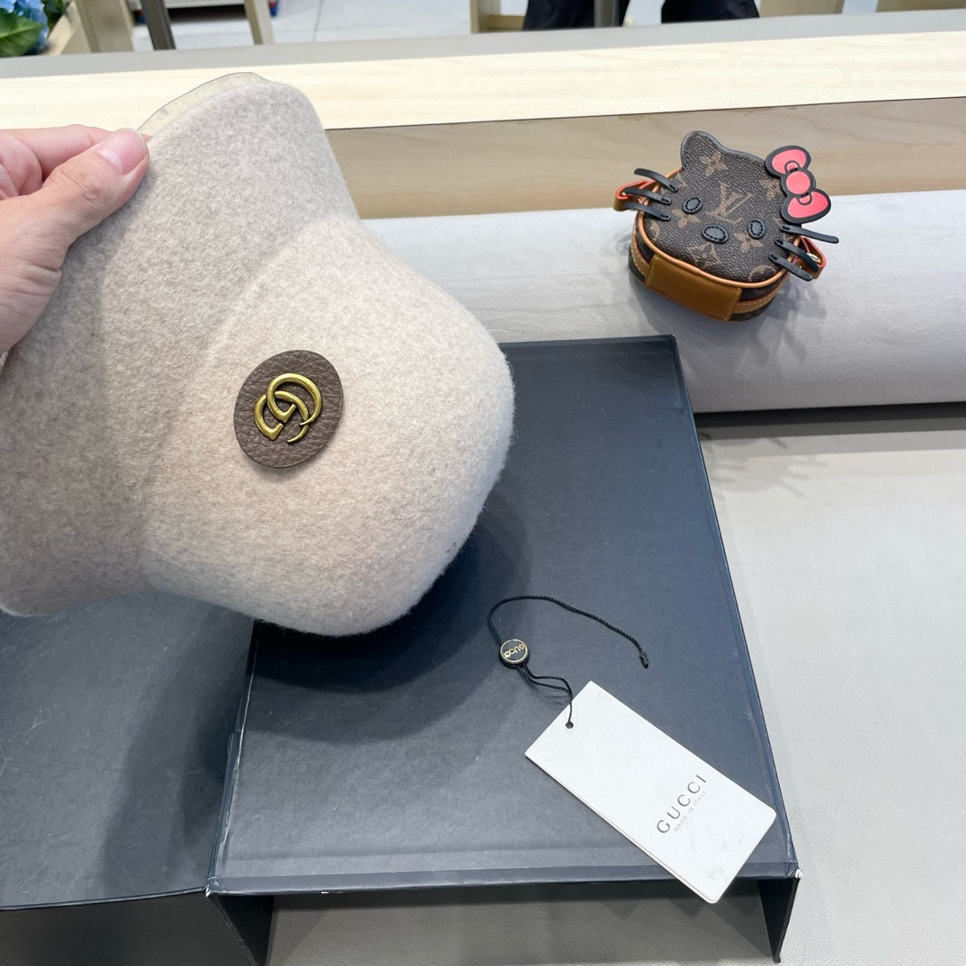  gucci羊毛呢渔夫帽女秋冬显脸小大头围复古时尚赫本法式小香风礼帽盆帽