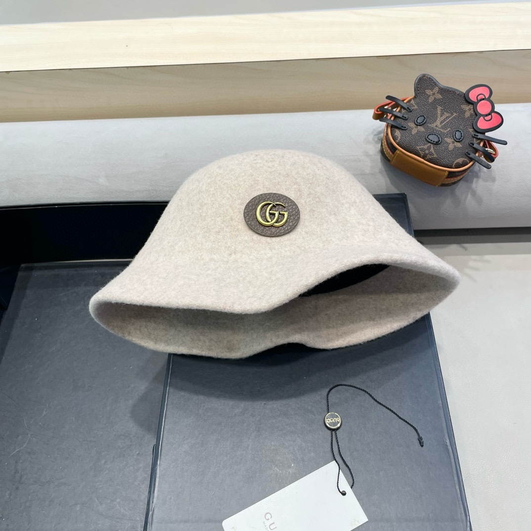  gucci羊毛呢渔夫帽女秋冬显脸小大头围复古时尚赫本法式小香风礼帽盆帽