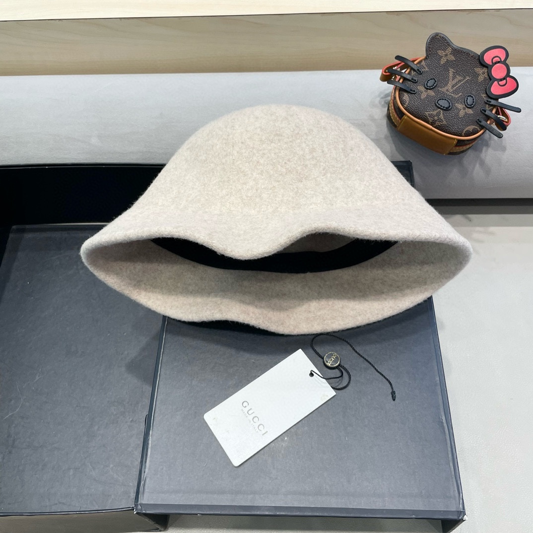  gucci羊毛呢渔夫帽女秋冬显脸小大头围复古时尚赫本法式小香风礼帽盆帽
