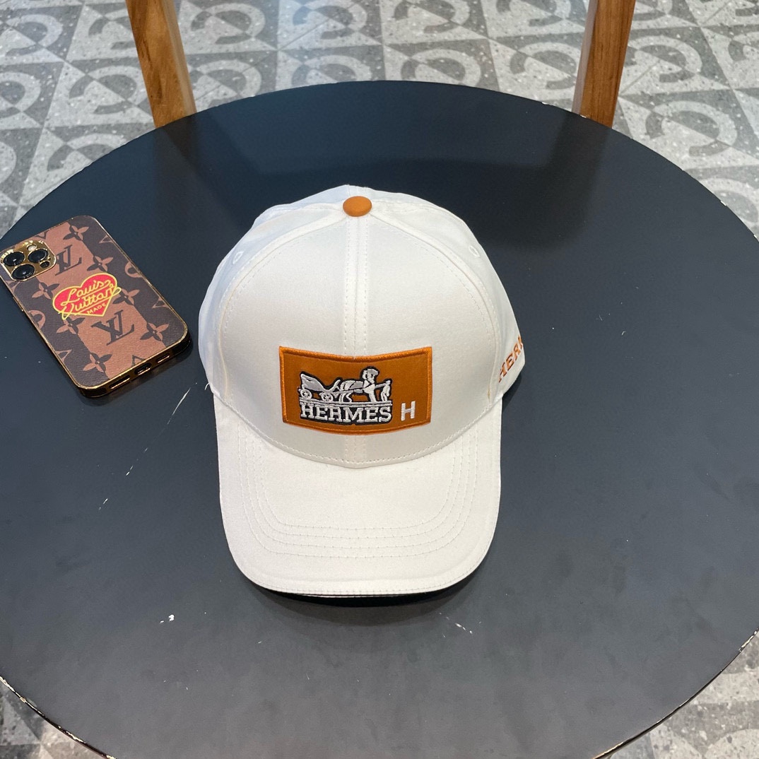 Hermers P84 Baseball Cap: Classic H Design with Air-Transmitting Steel Adjusters - 图片 1