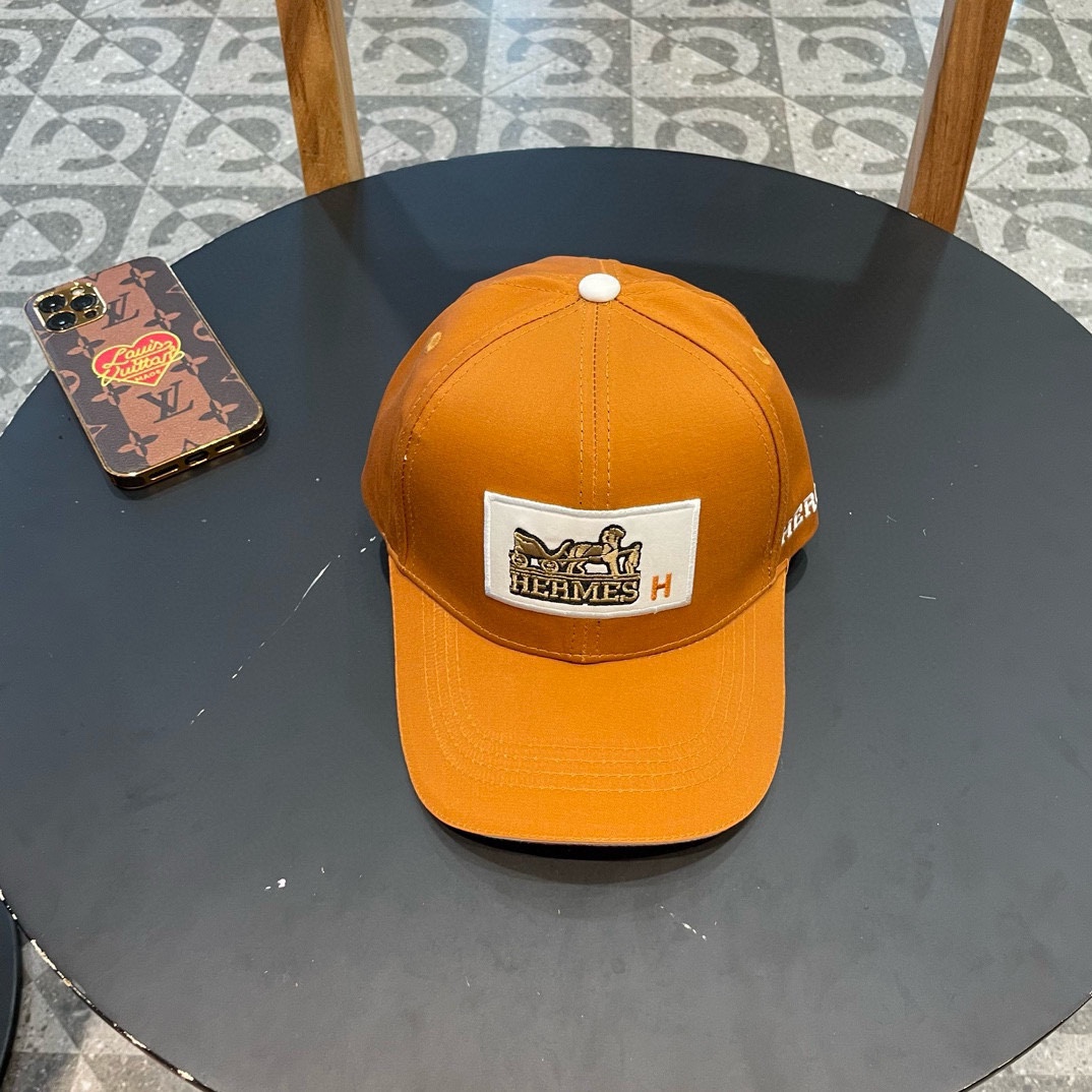 Hermers P84 Baseball Cap: Classic H Design with Air-Transmitting Steel Adjusters - 图片 1