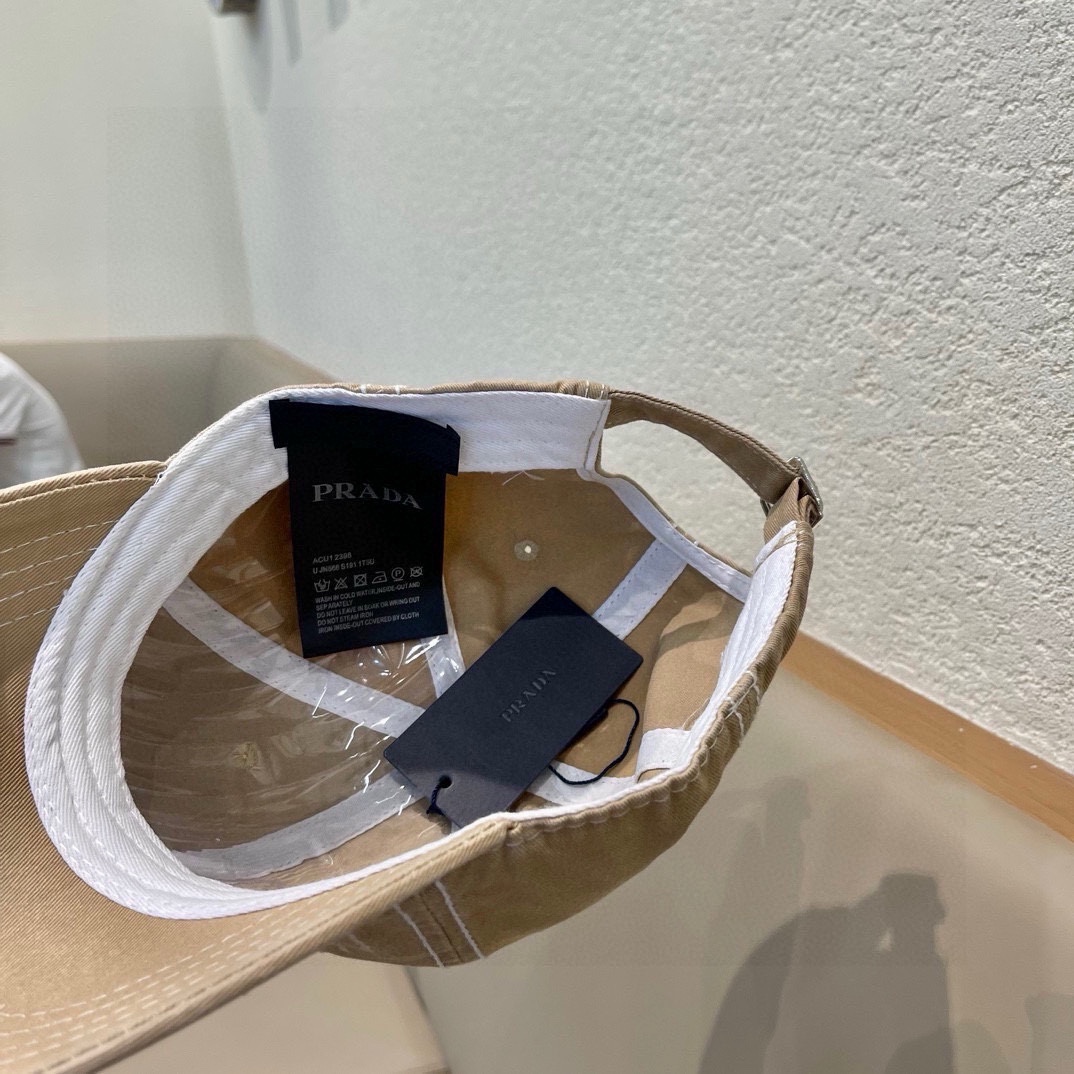  Prada普拉达 早春新款大牌款棒球帽，经典款男女通用