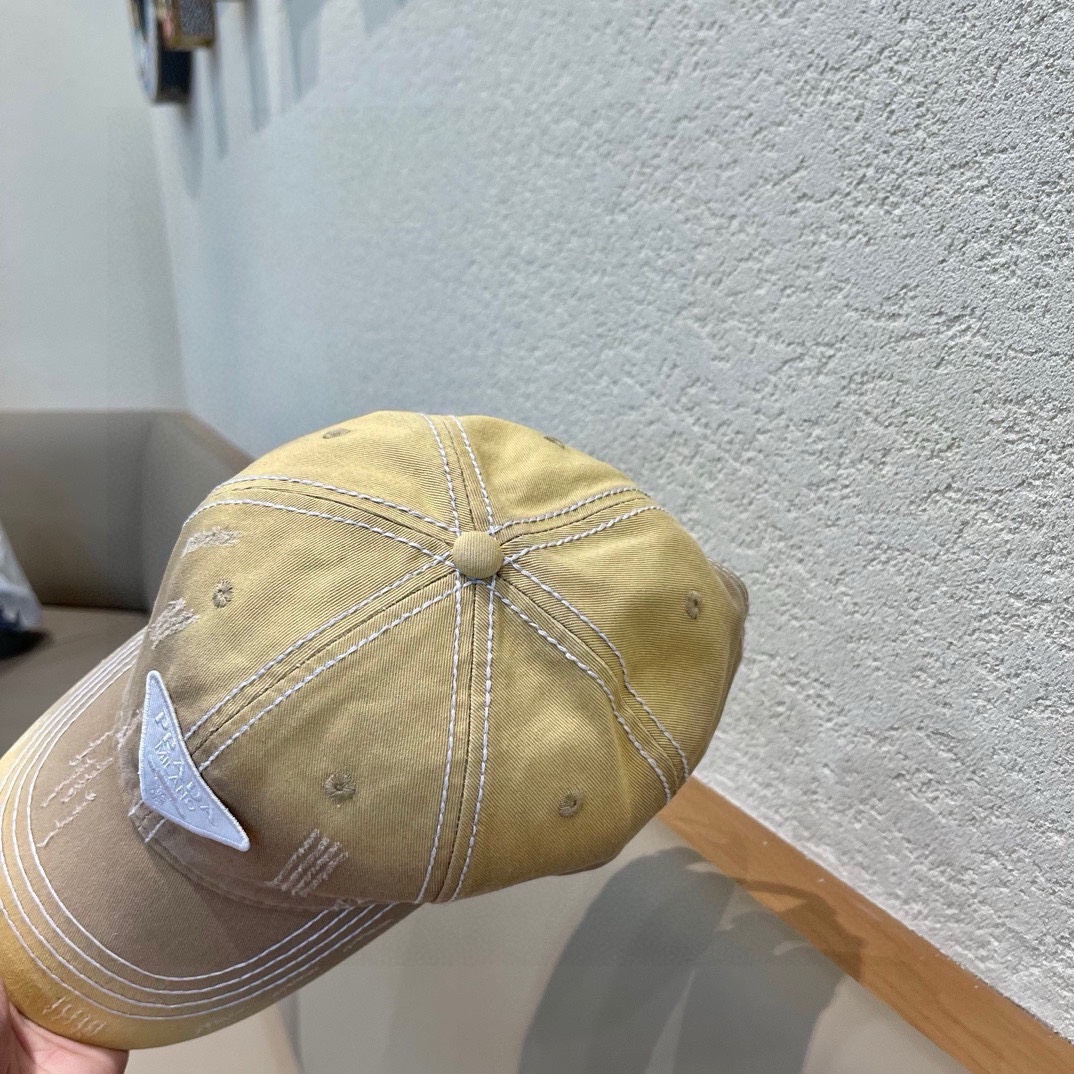  Prada普拉达 早春新款大牌款棒球帽，经典款男女通用