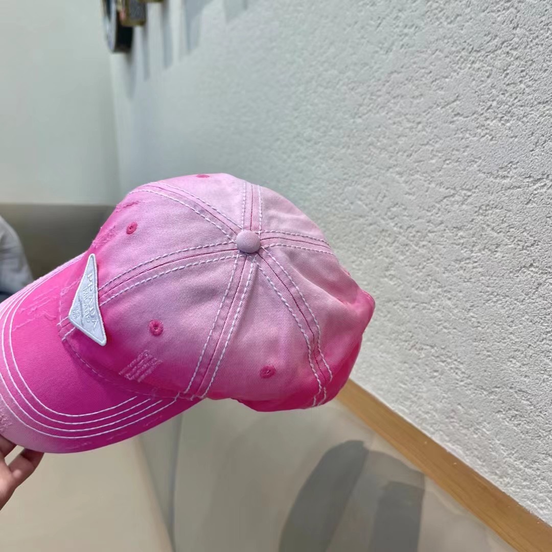  Prada普拉达 早春新款大牌款棒球帽，经典款男女通用