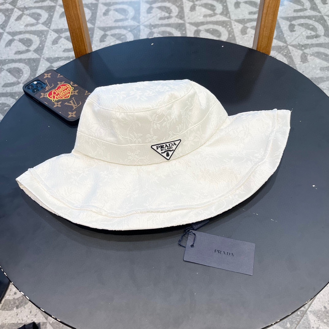 NO:228655,Prada Prada sun protection coating fisherman hat thin and portable sun protection hat UV sun protection large hat brim pleated large hat brim all-round sun protection foldable hat straw hat fisherman hat baseball hat, hat, prada, prada, espadrilles, hats19860909Prada普拉达防晒涂层渔夫帽轻薄便携 防晒帽防紫外线遮阳大帽檐 百褶大帽檐全方位防晒 可折叠帽子草帽渔夫帽棒球帽,帽子,prada,prada,espadrilles,hats,hat