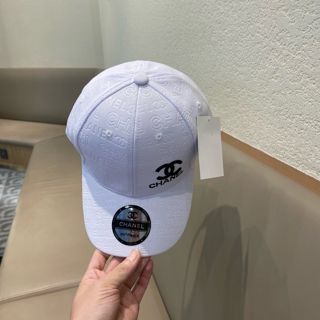  【CHANEL香奈儿】新款刺绣山茶花棒球帽，新款出货，大牌款超好搭配，赶紧入手！
