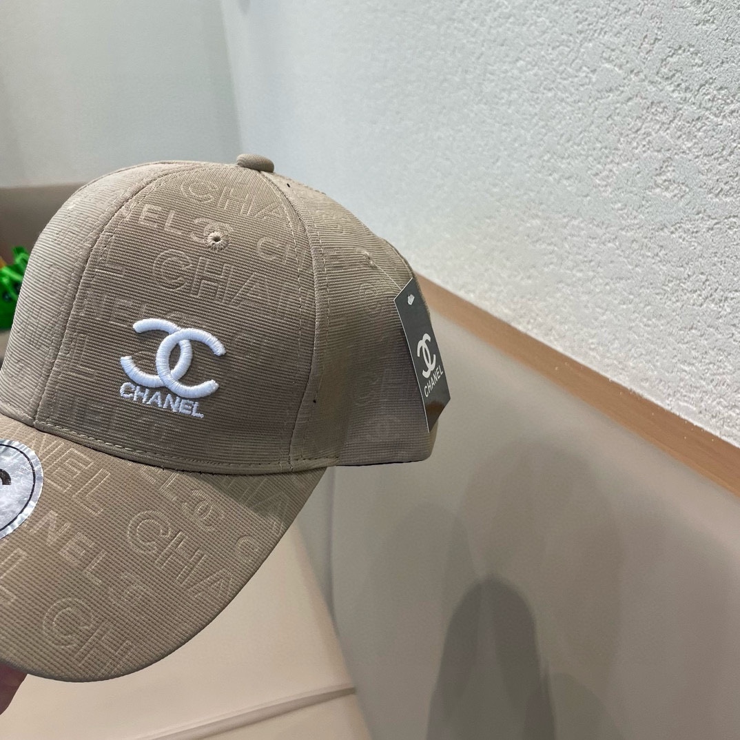  【CHANEL香奈儿】新款刺绣山茶花棒球帽，新款出货，大牌款超好搭配，赶紧入手！