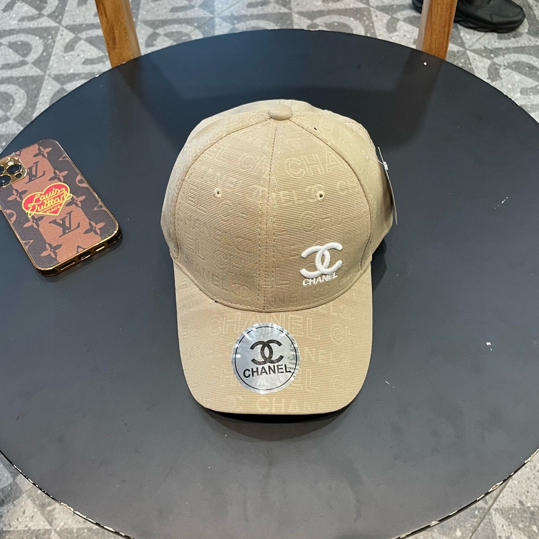  【CHANEL香奈儿】新款刺绣山茶花棒球帽，新款出货，大牌款超好搭配，赶紧入手！