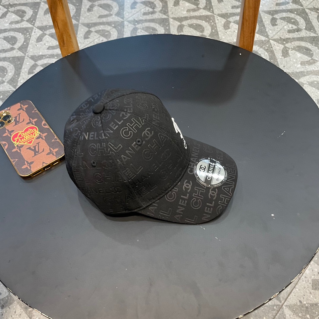  【CHANEL香奈儿】新款刺绣山茶花棒球帽，新款出货，大牌款超好搭配，赶紧入手！