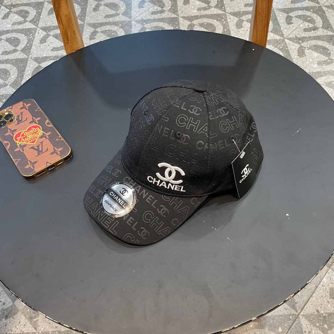  【CHANEL香奈儿】新款刺绣山茶花棒球帽，新款出货，大牌款超好搭配，赶紧入手！