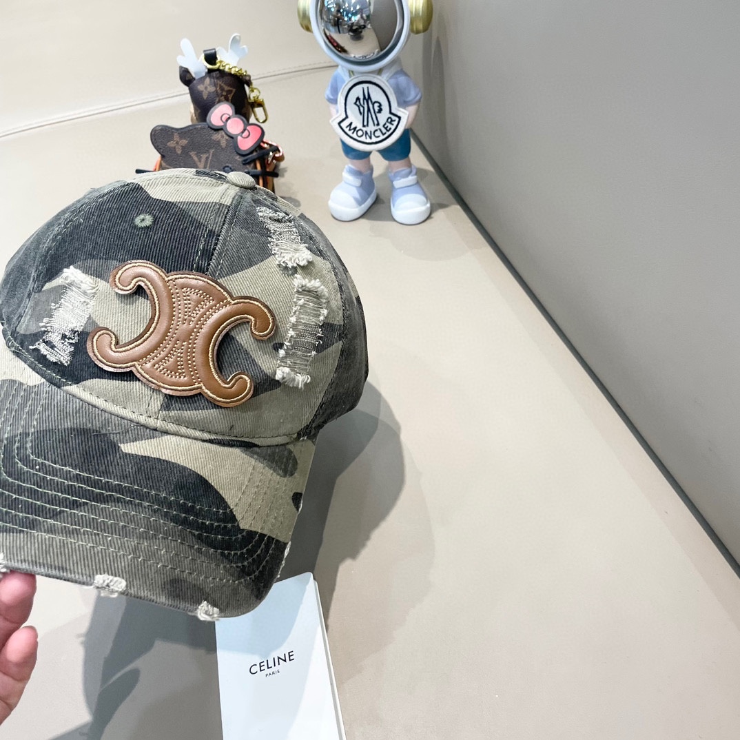  celine塞琳新款高版本炫酷迷彩三角标棒球帽🕋洋气潮品，男女同款！