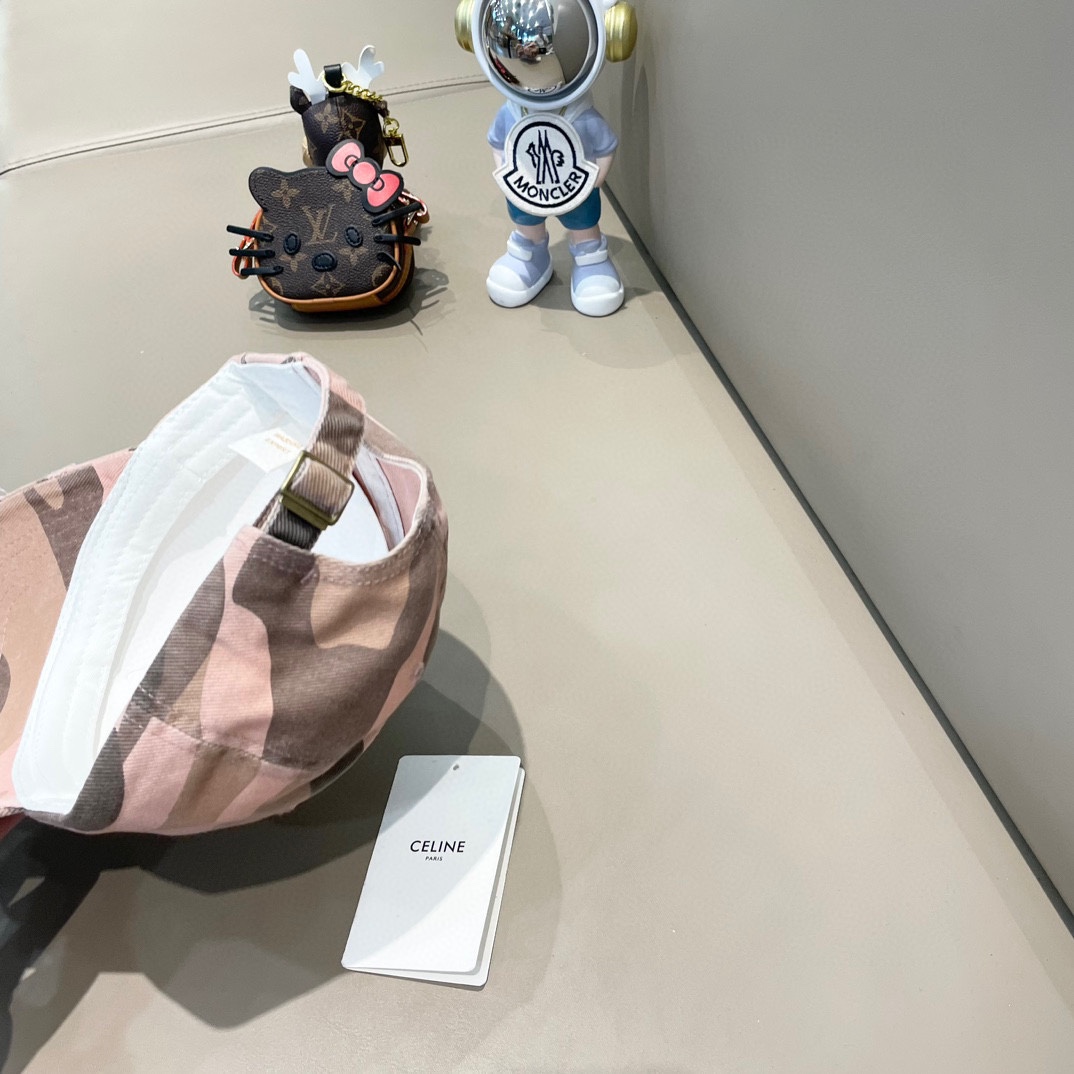  celine塞琳新款高版本炫酷迷彩三角标棒球帽🕋洋气潮品，男女同款！