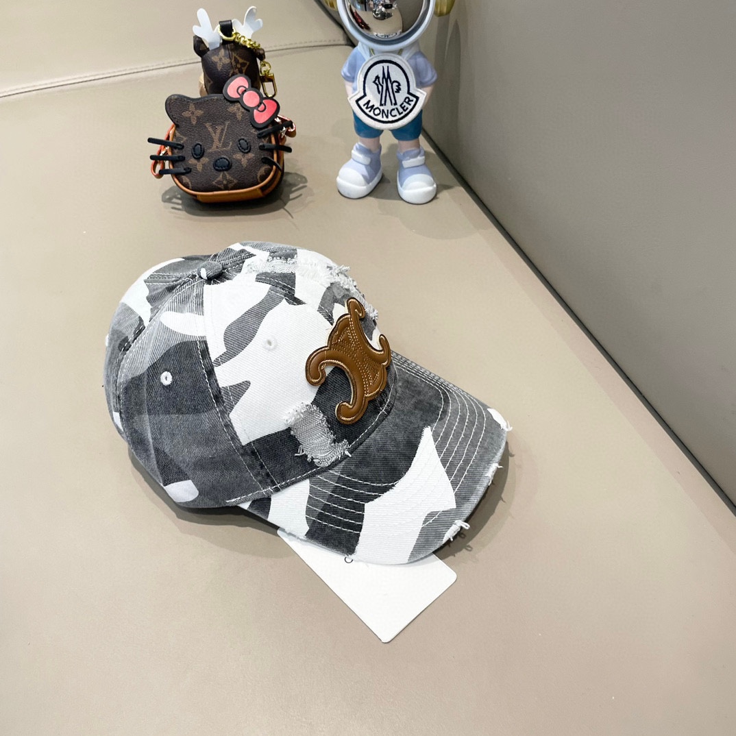  celine塞琳新款高版本炫酷迷彩三角标棒球帽🕋洋气潮品，男女同款！