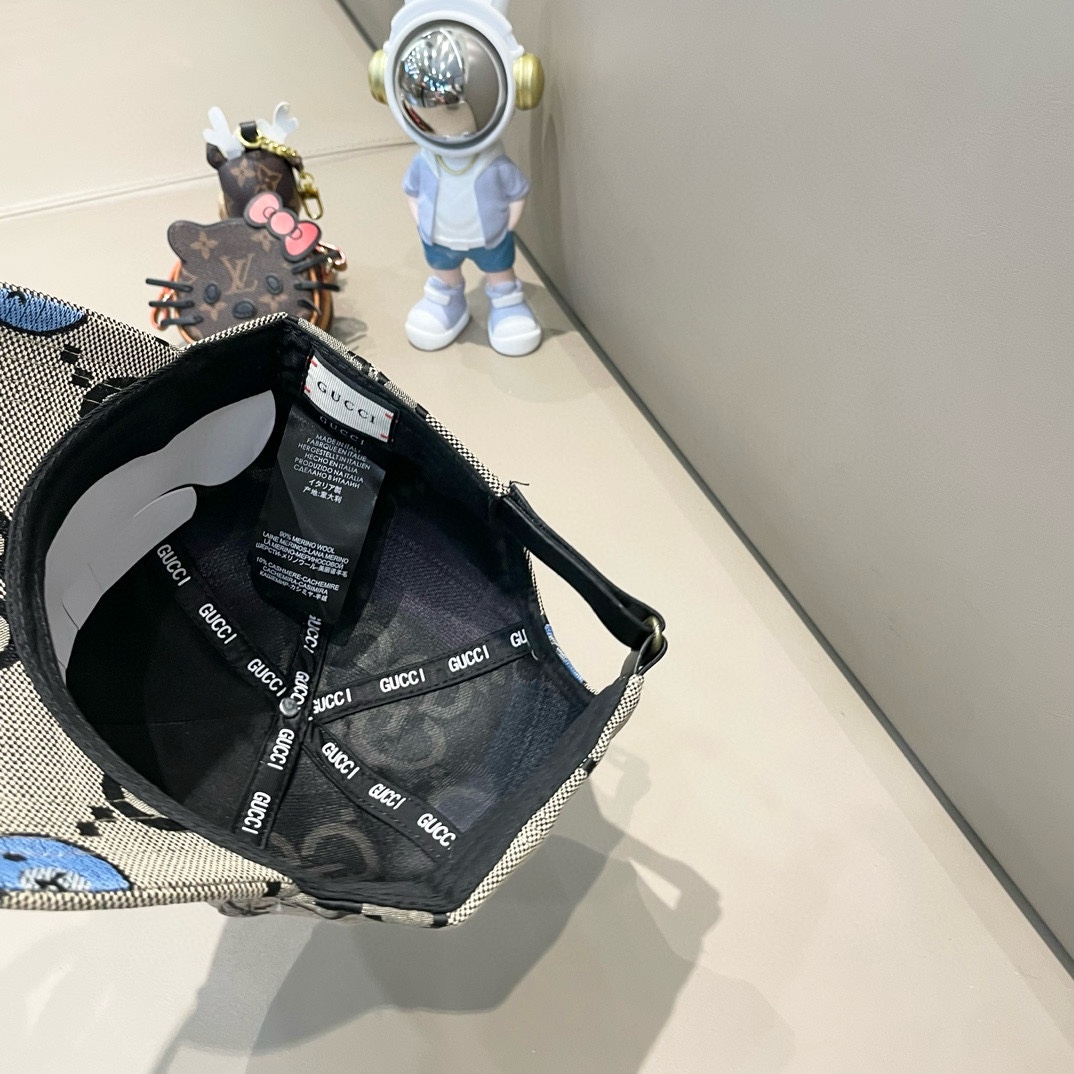  GUCCI古奇棒球帽👒 工艺非常精美 高档大气上档次！低调奢华，方便携带！