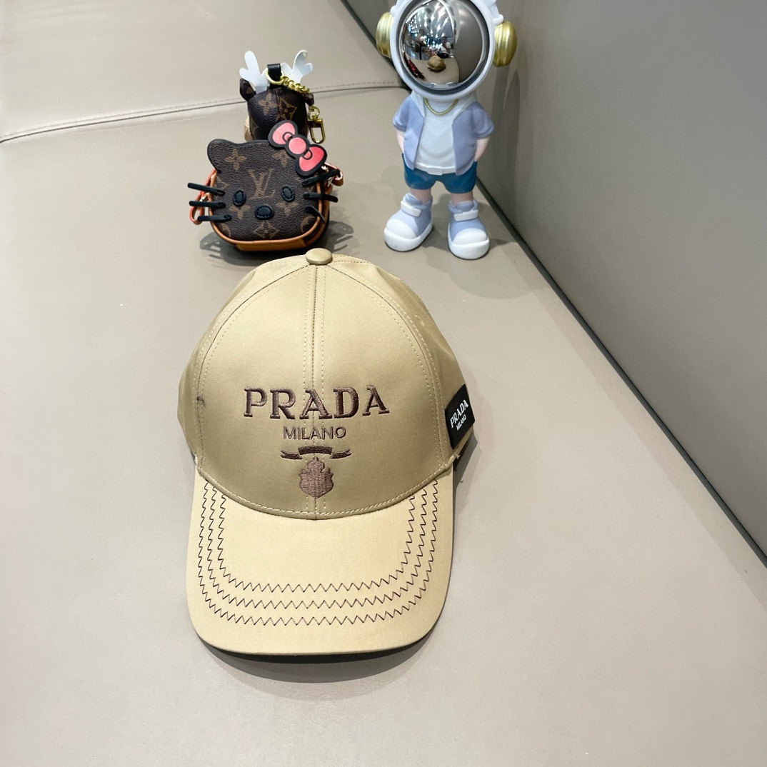  🧢普拉达Prada🧢 全新立体棒球帽，精致无暇！做工细致，独家实物拍摄。