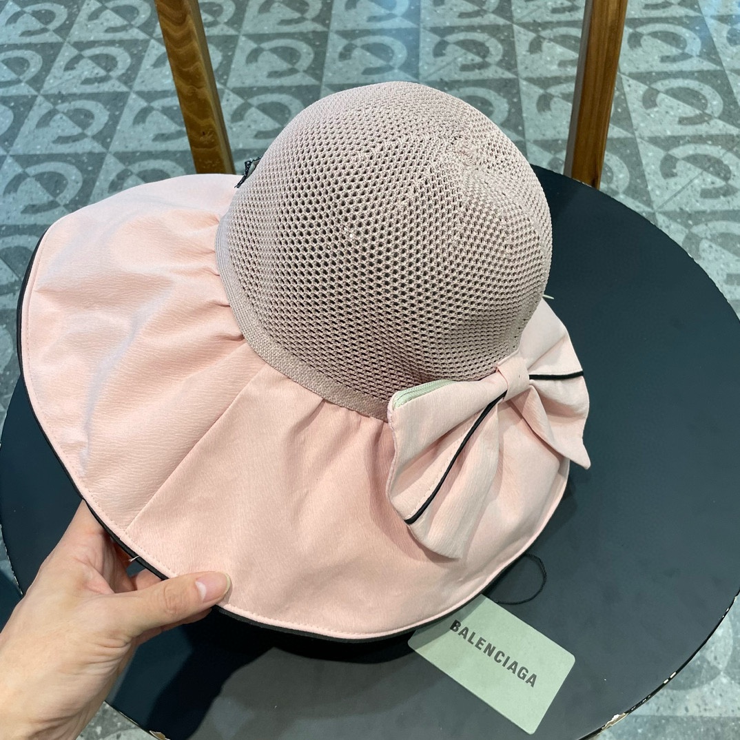  BALENCIAGA巴黎世家2024夏季新款渔夫帽，简约休闲百搭款，头围57cm