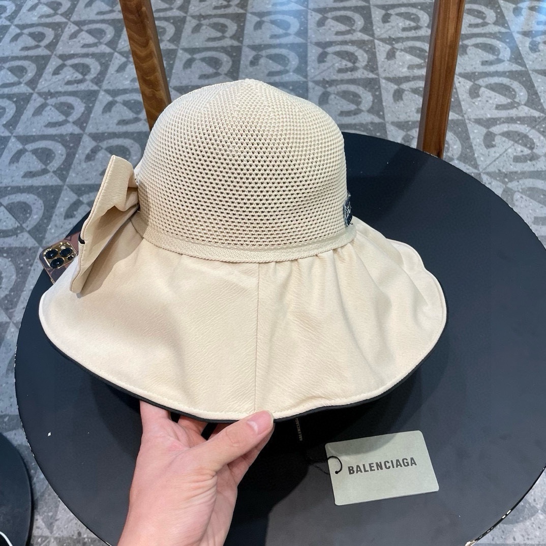  BALENCIAGA巴黎世家2024夏季新款渔夫帽，简约休闲百搭款，头围57cm